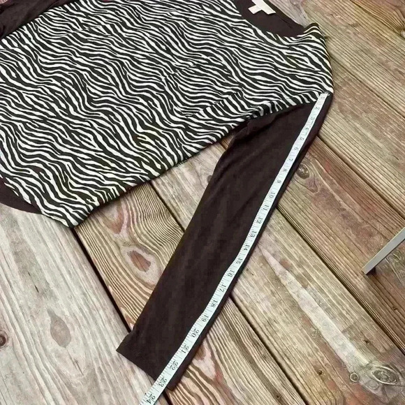 Michael Kors women’s long sleeved brown leopard print blouse size large - Picture 8 of 8